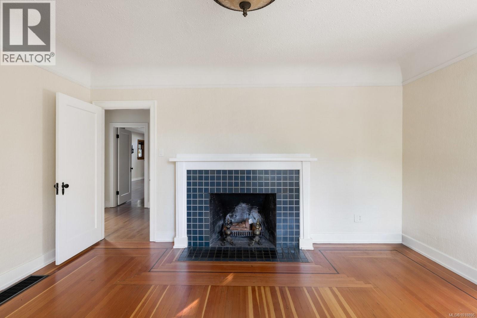 2168 Bartlett Avenue Property Photo 7