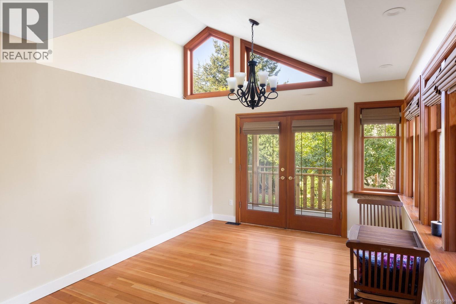 2168 Bartlett Avenue Property Photo 15