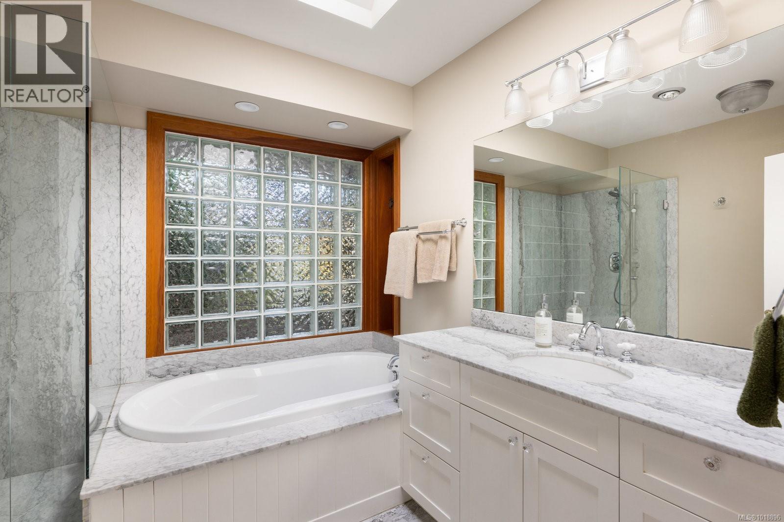 2168 Bartlett Avenue Property Photo 22