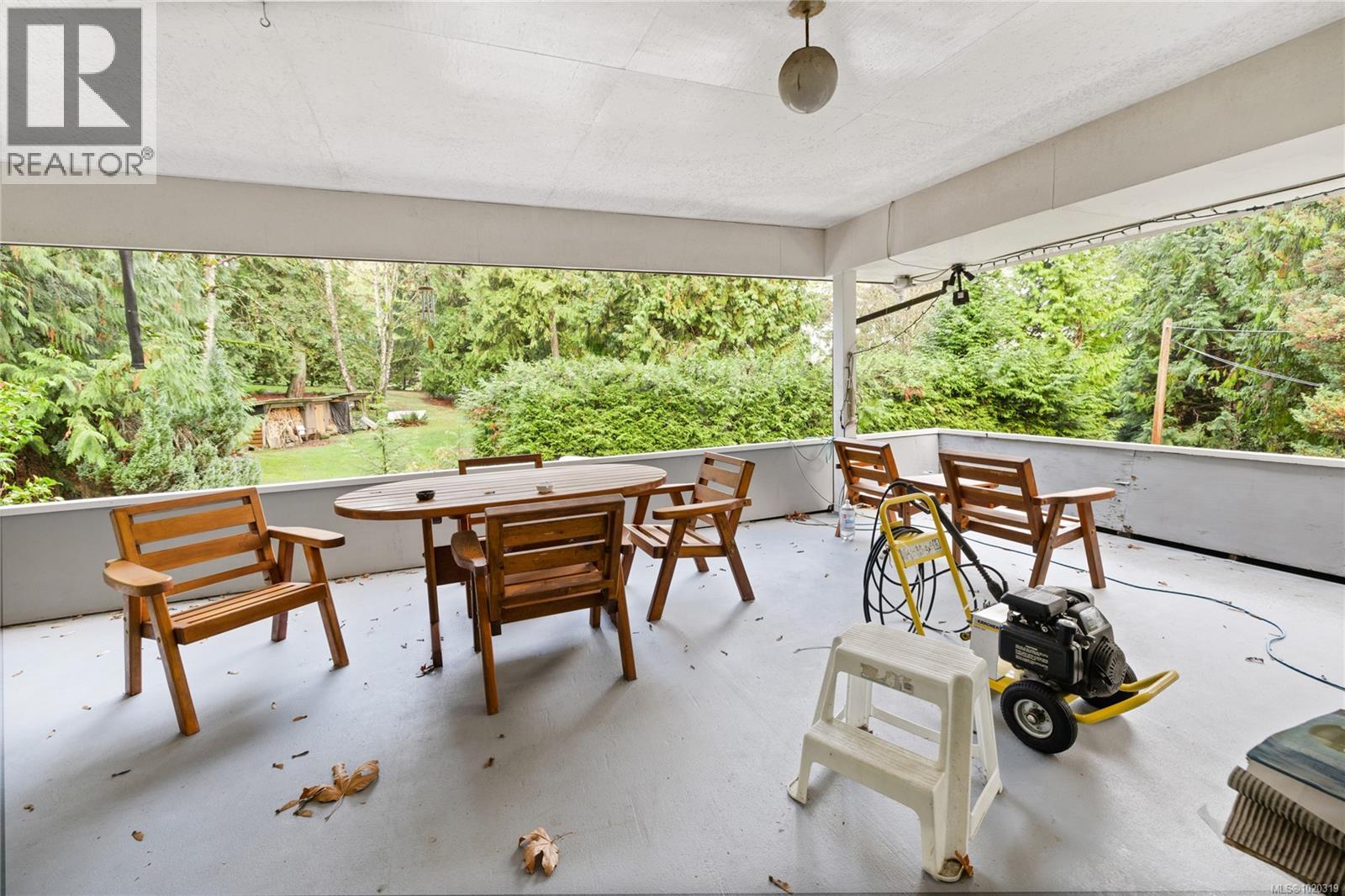 5621 Hammond Bay Rd Property Photo 15