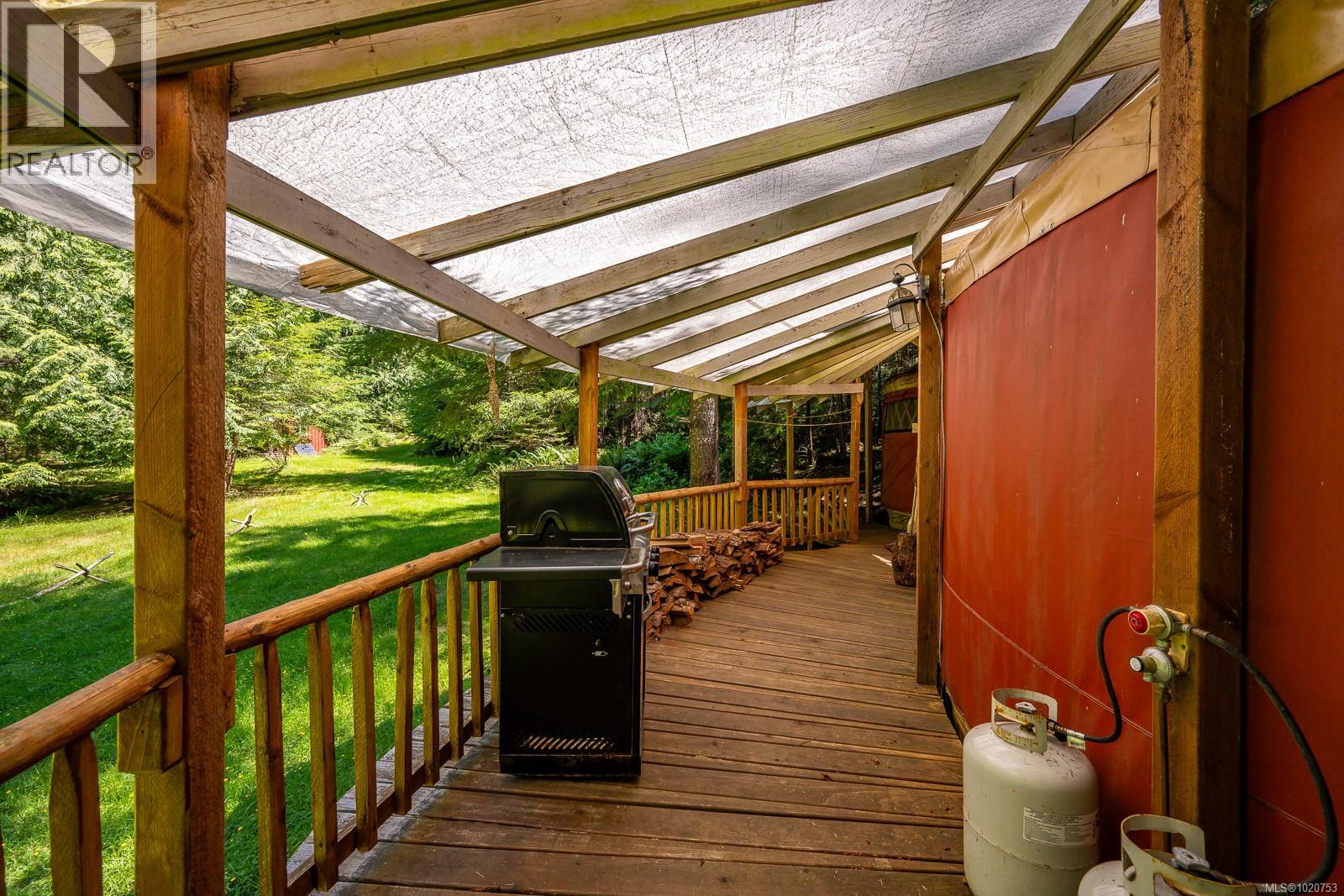 1408 Robertson Rd Property Photo 6