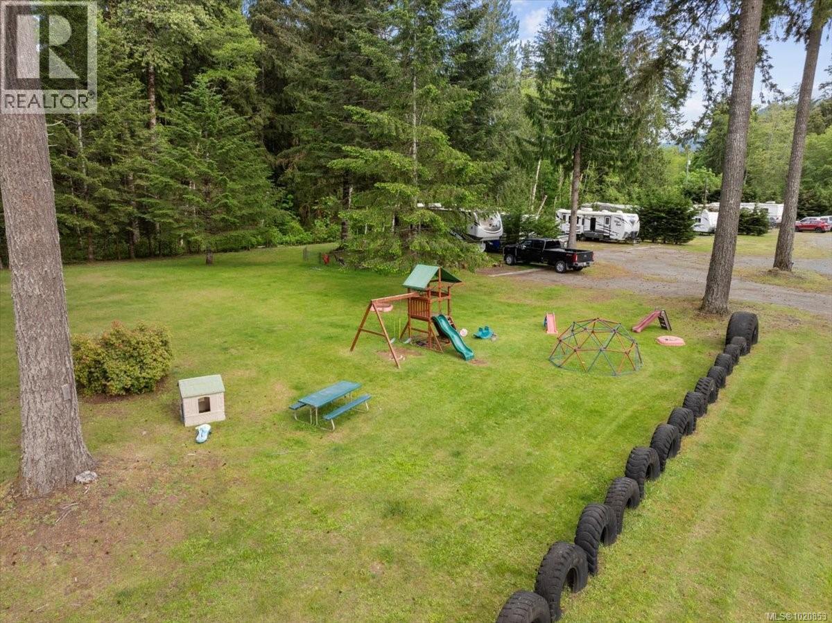 1546 Sayward Rd Property Photo 5