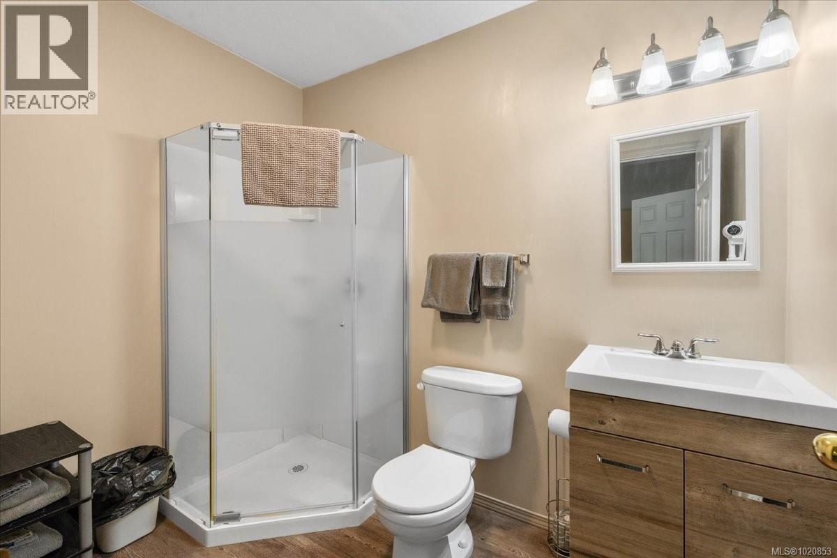 1546 Sayward Rd Property Photo 66