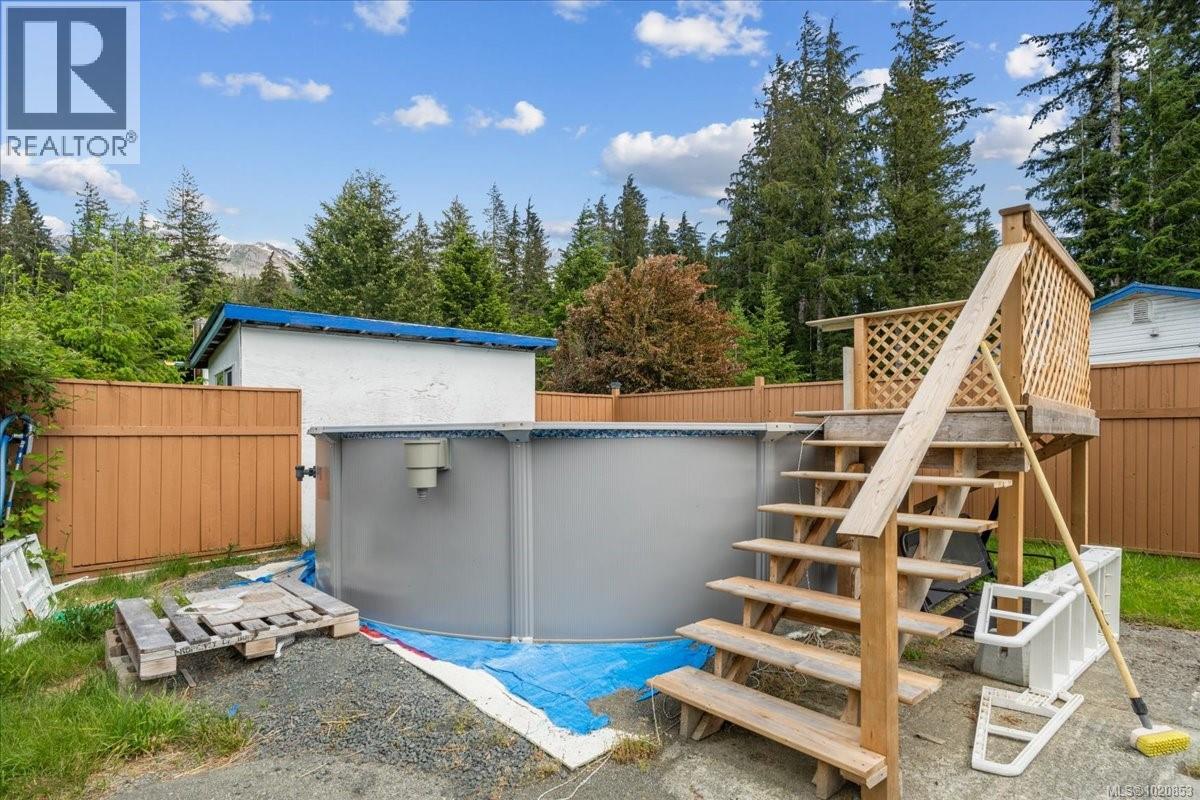 1546 Sayward Rd Property Photo 77