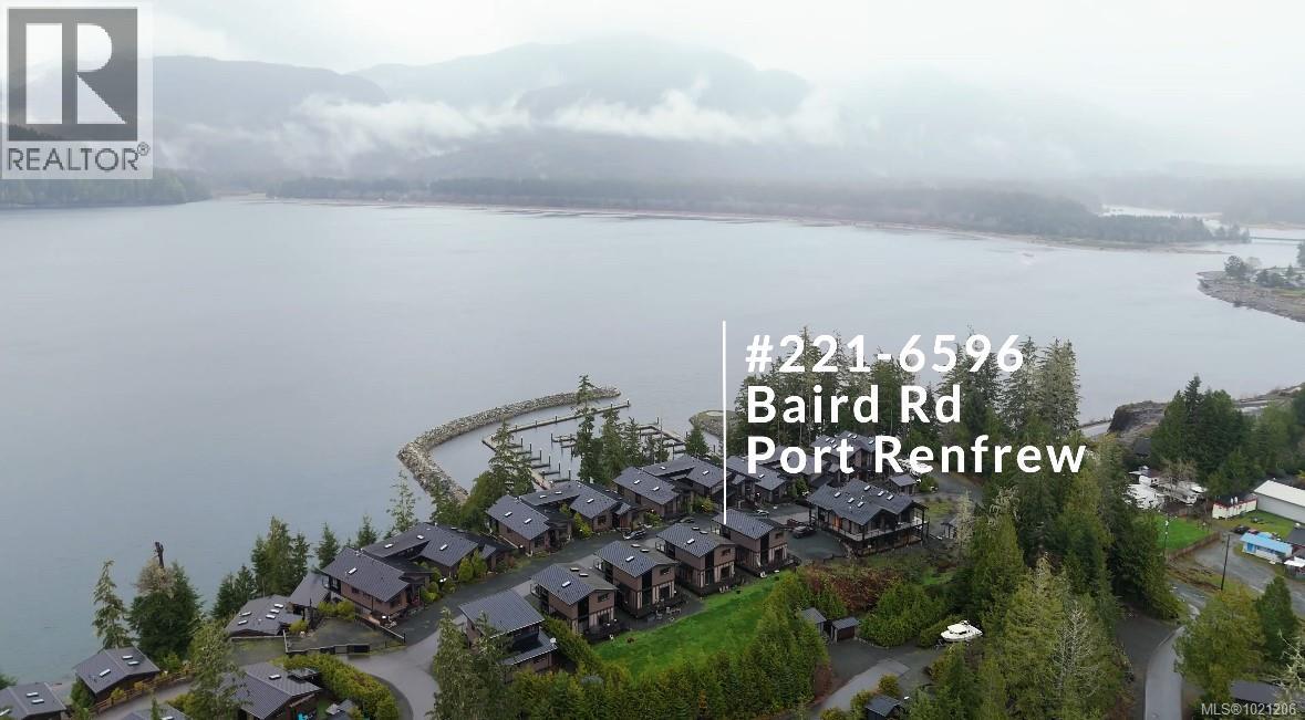 221 6596 Baird Rd Property Photo 6