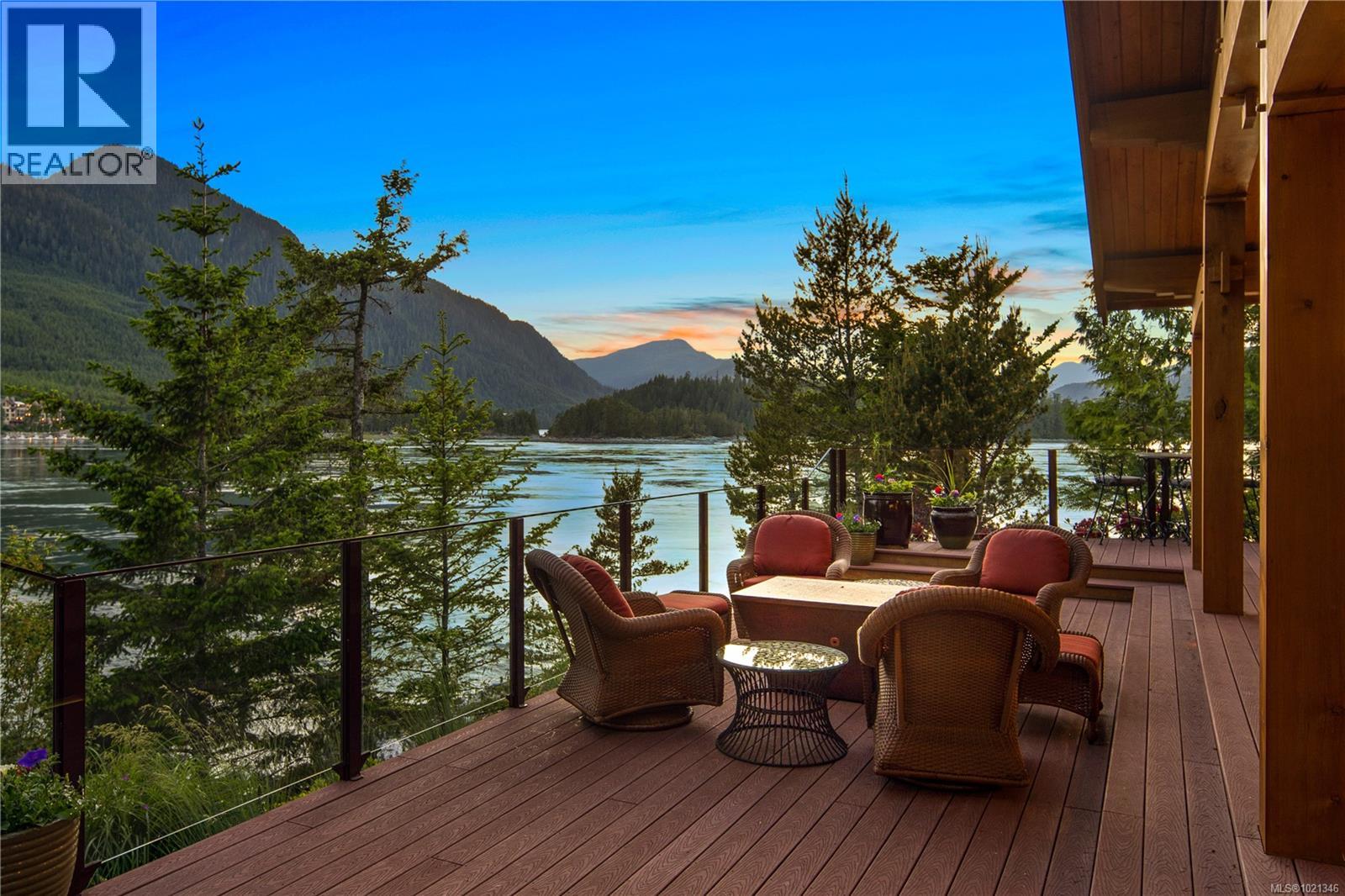 1 Stuart Island Property Photo 6