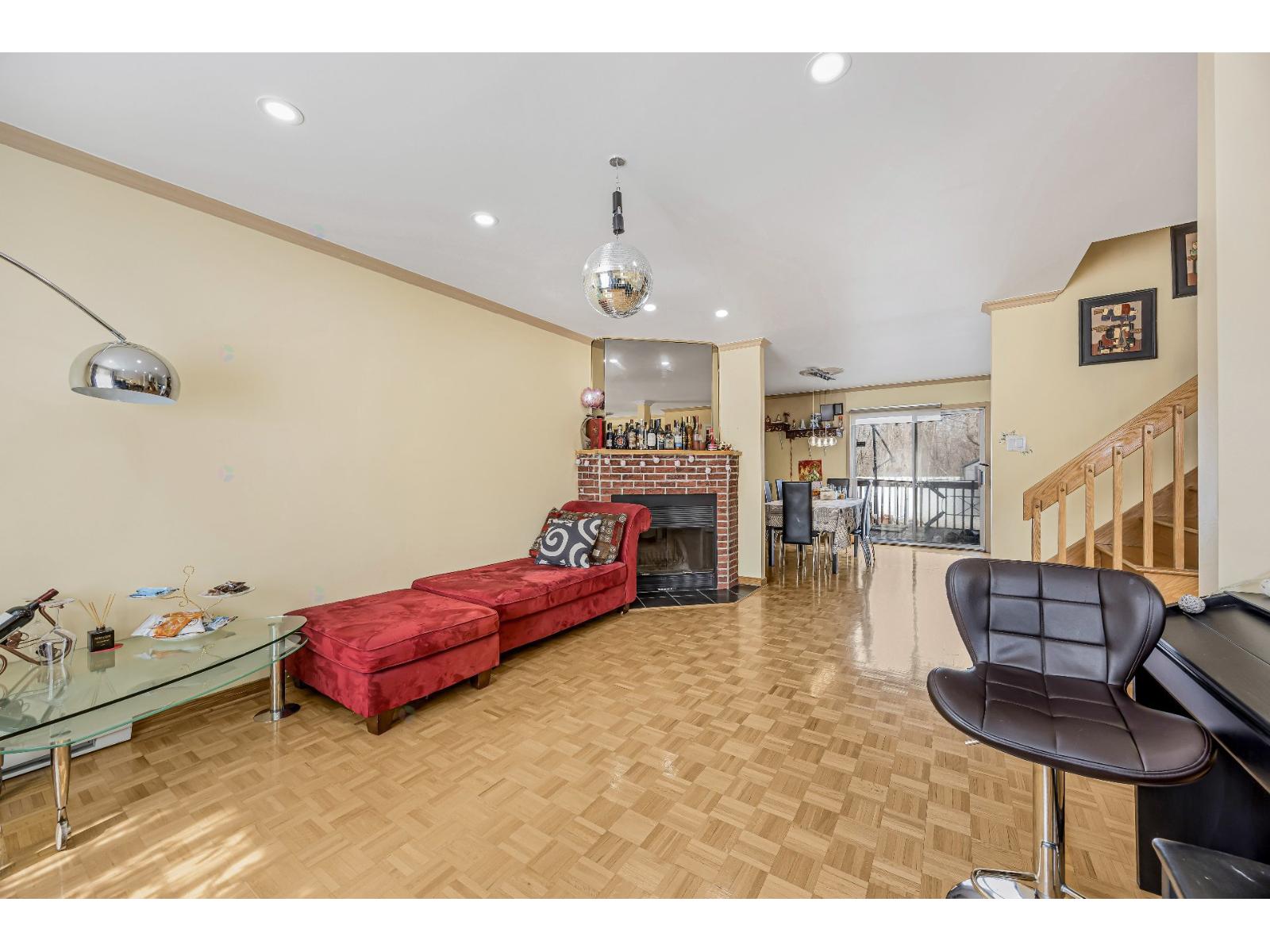 3991 Rue Guénette Property Photo 6