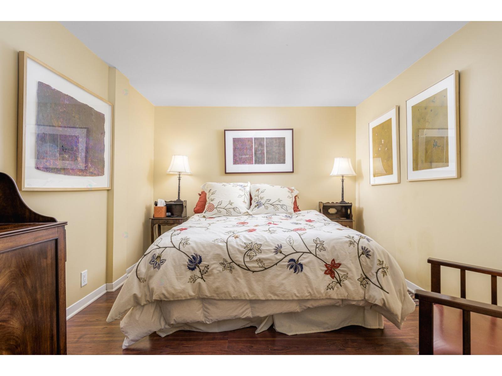 603 Av. Belmont Property Photo 38