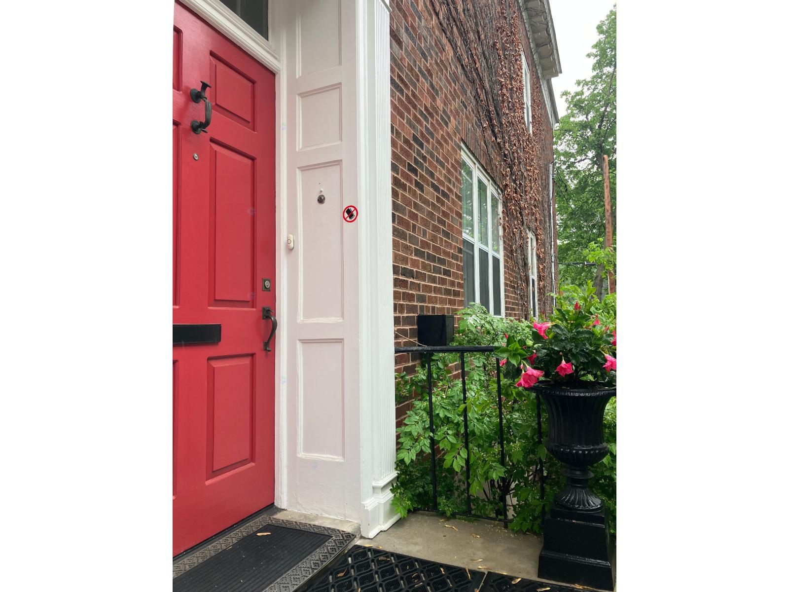 603 Av. Belmont Property Photo 44