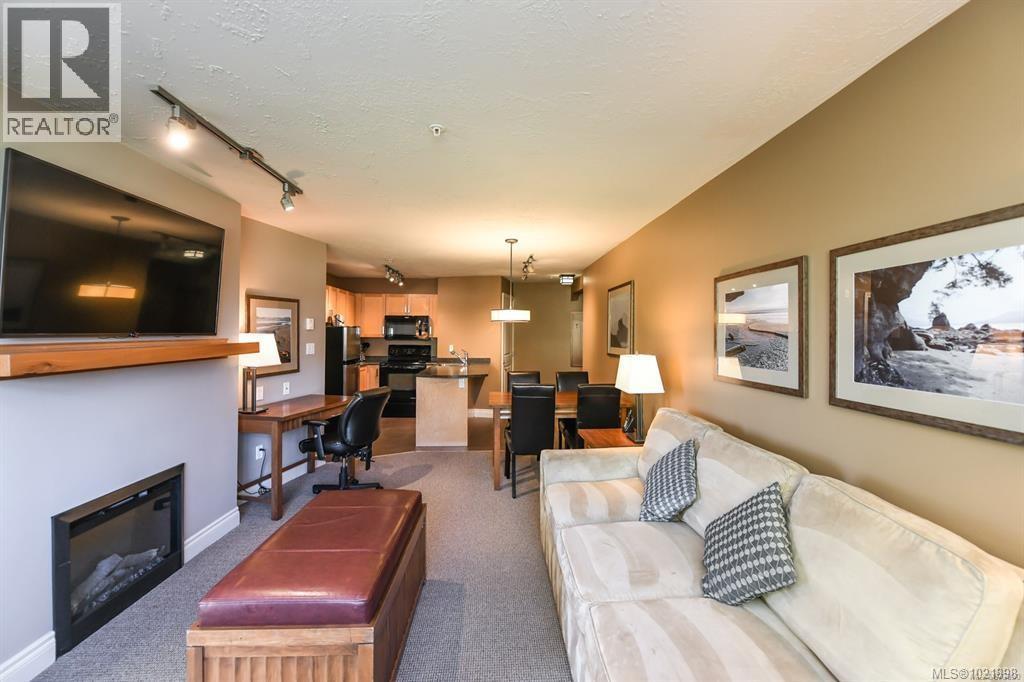 109a 1800 Riverside Lane Property Photo 15