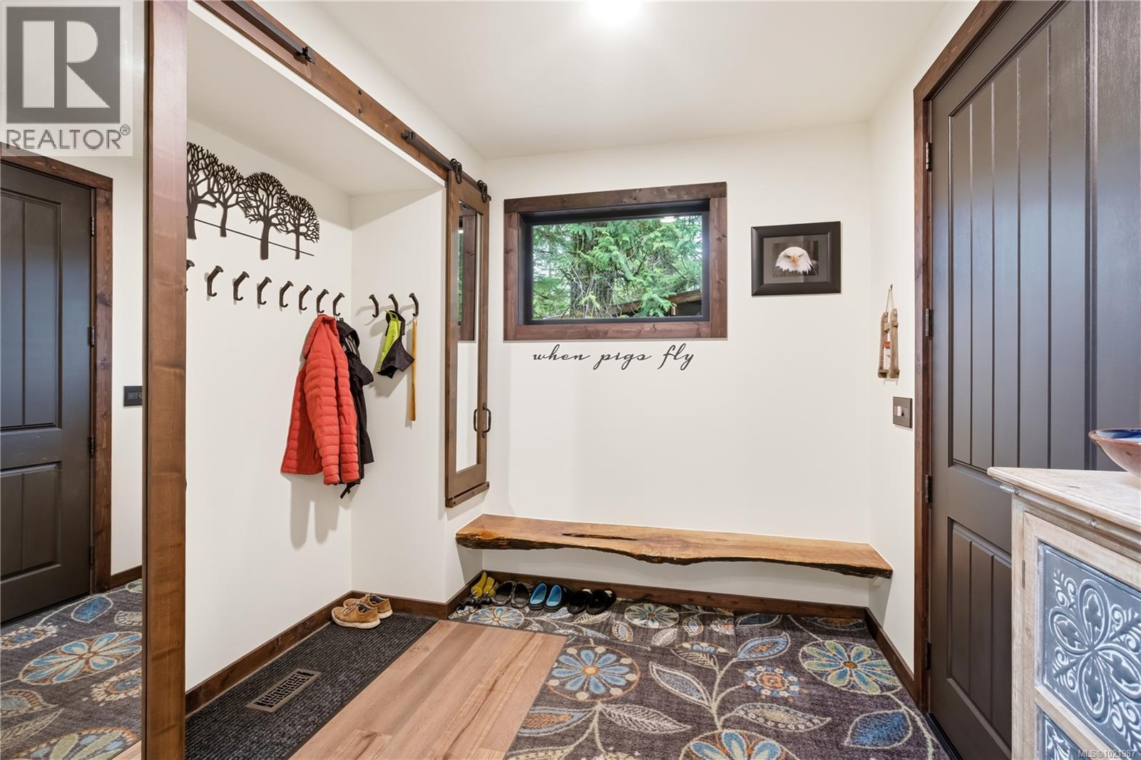 1708 Rainforest Lane Property Photo 11