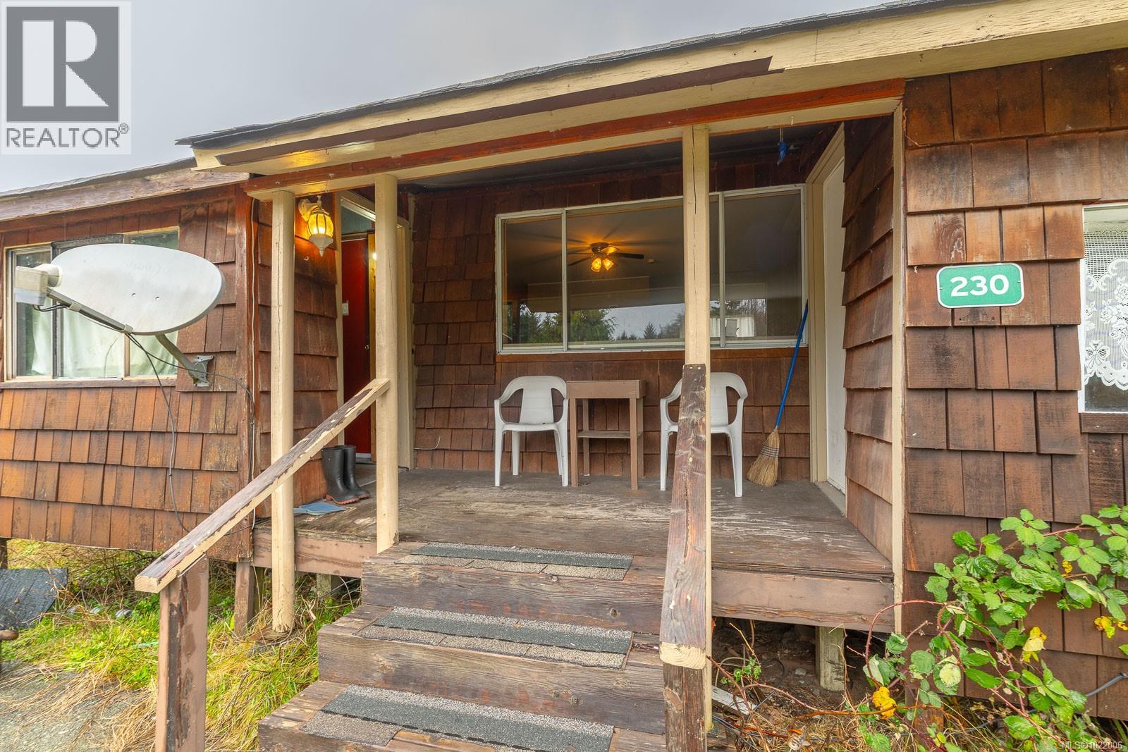 230 Clutus Rd Property Photo 13