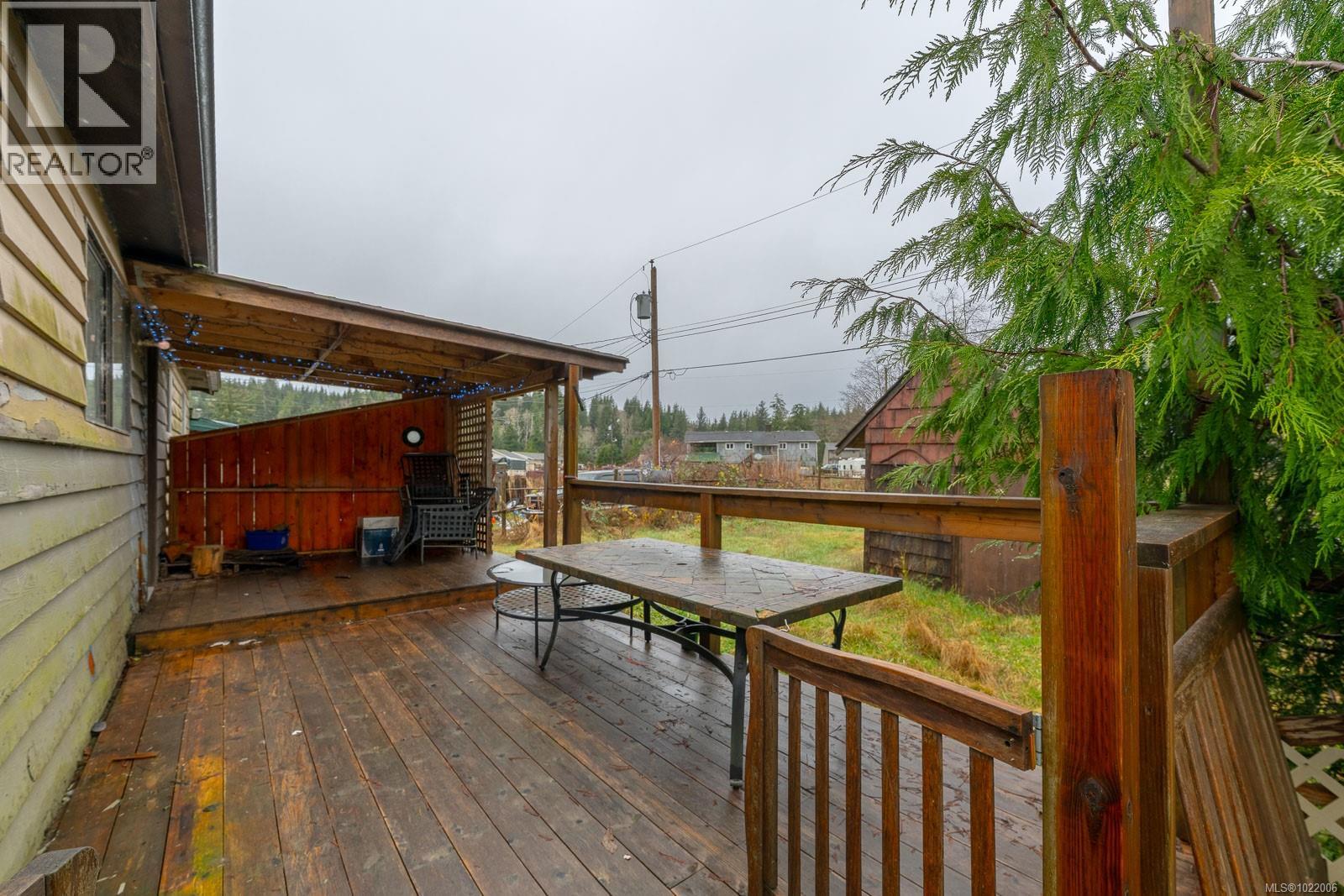 230 Clutus Rd Property Photo 15