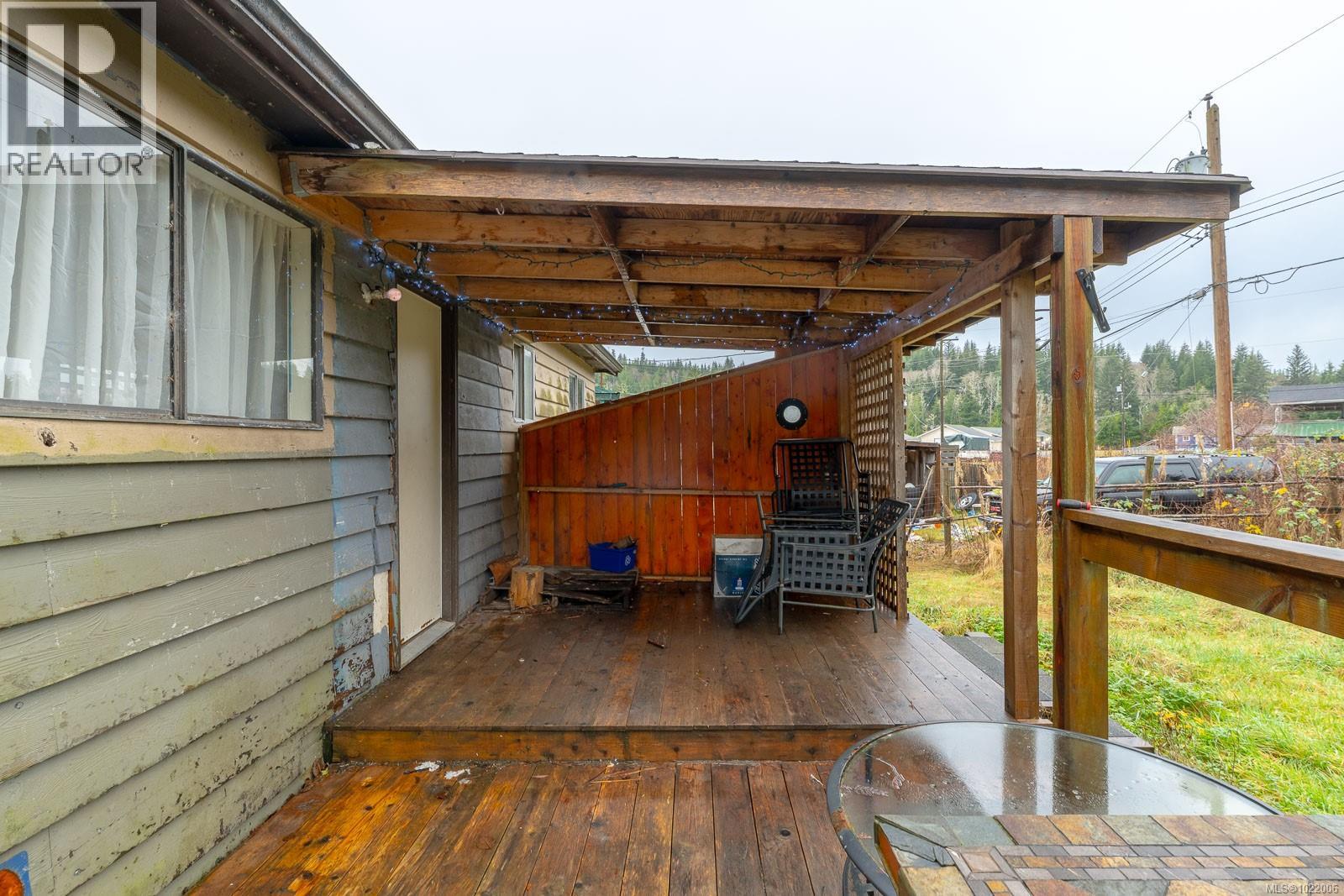 230 Clutus Rd Property Photo 19