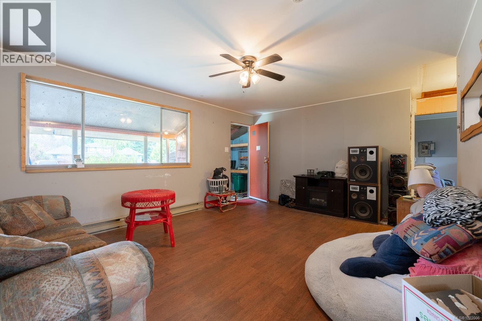 230 Clutus Rd Property Photo 32