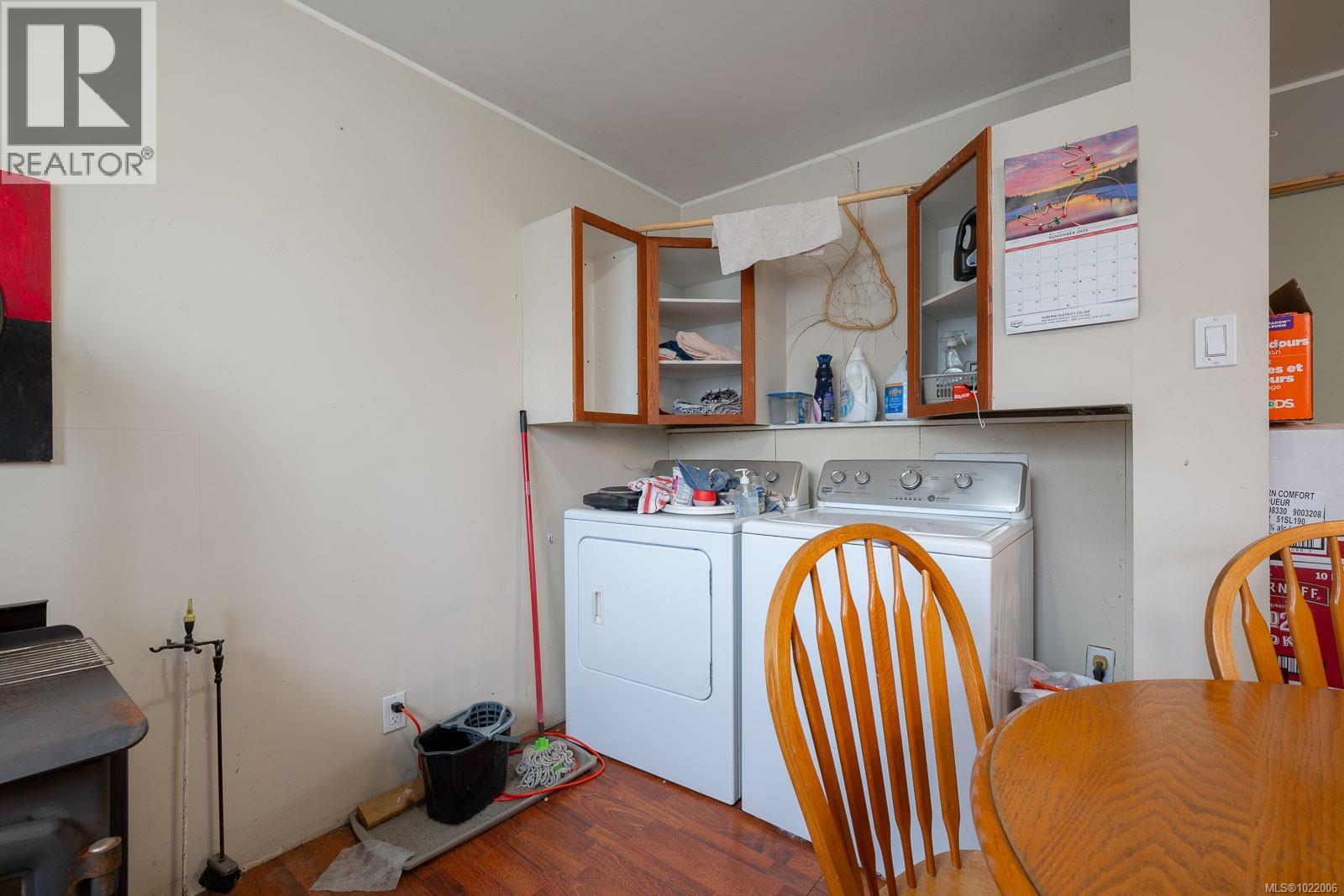 230 Clutus Rd Property Photo 37
