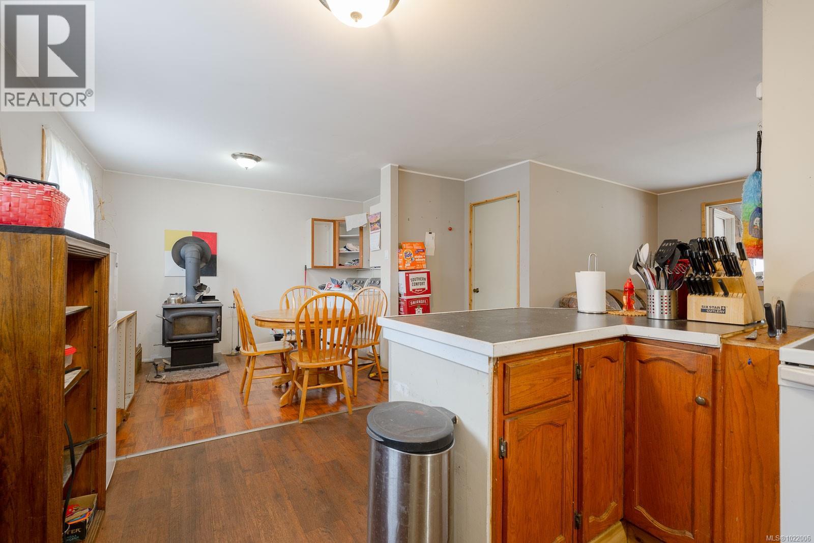 230 Clutus Rd Property Photo 41