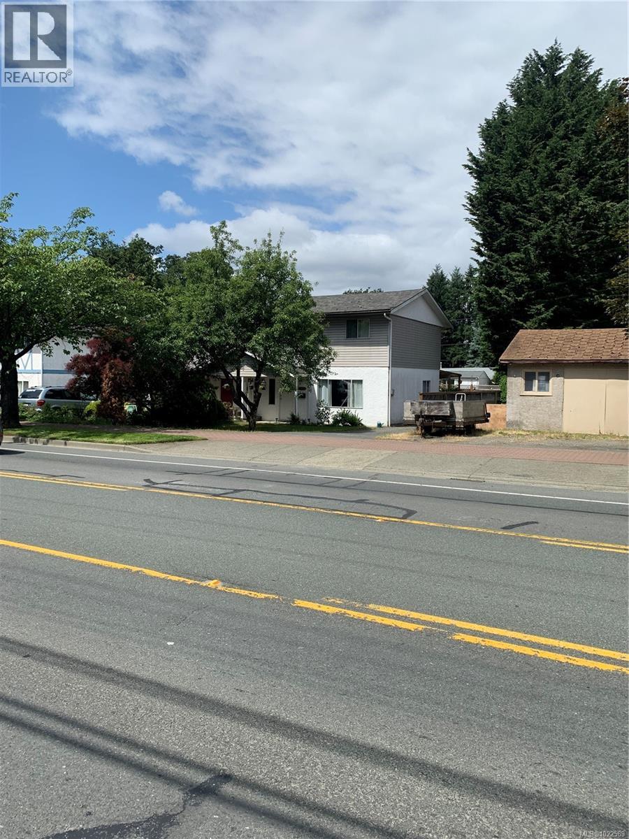 2832 Jacklin Rd Property Photo 15