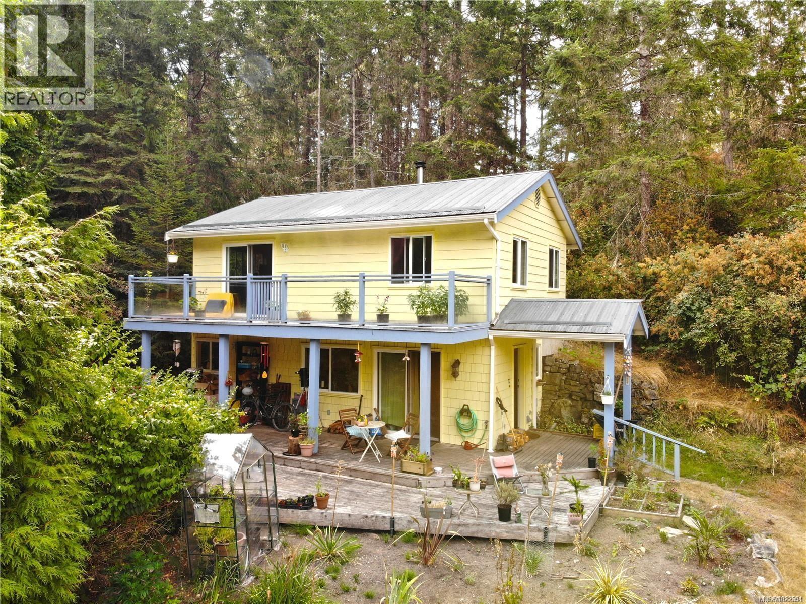 121 Whims Rd