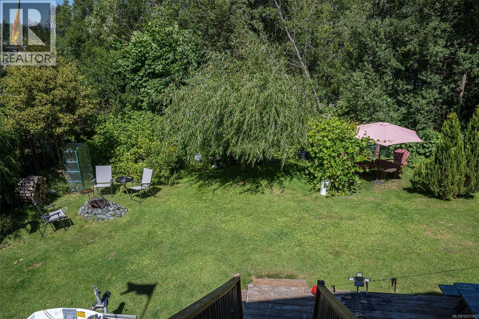 561 Macmillan Dr Property Photo 36
