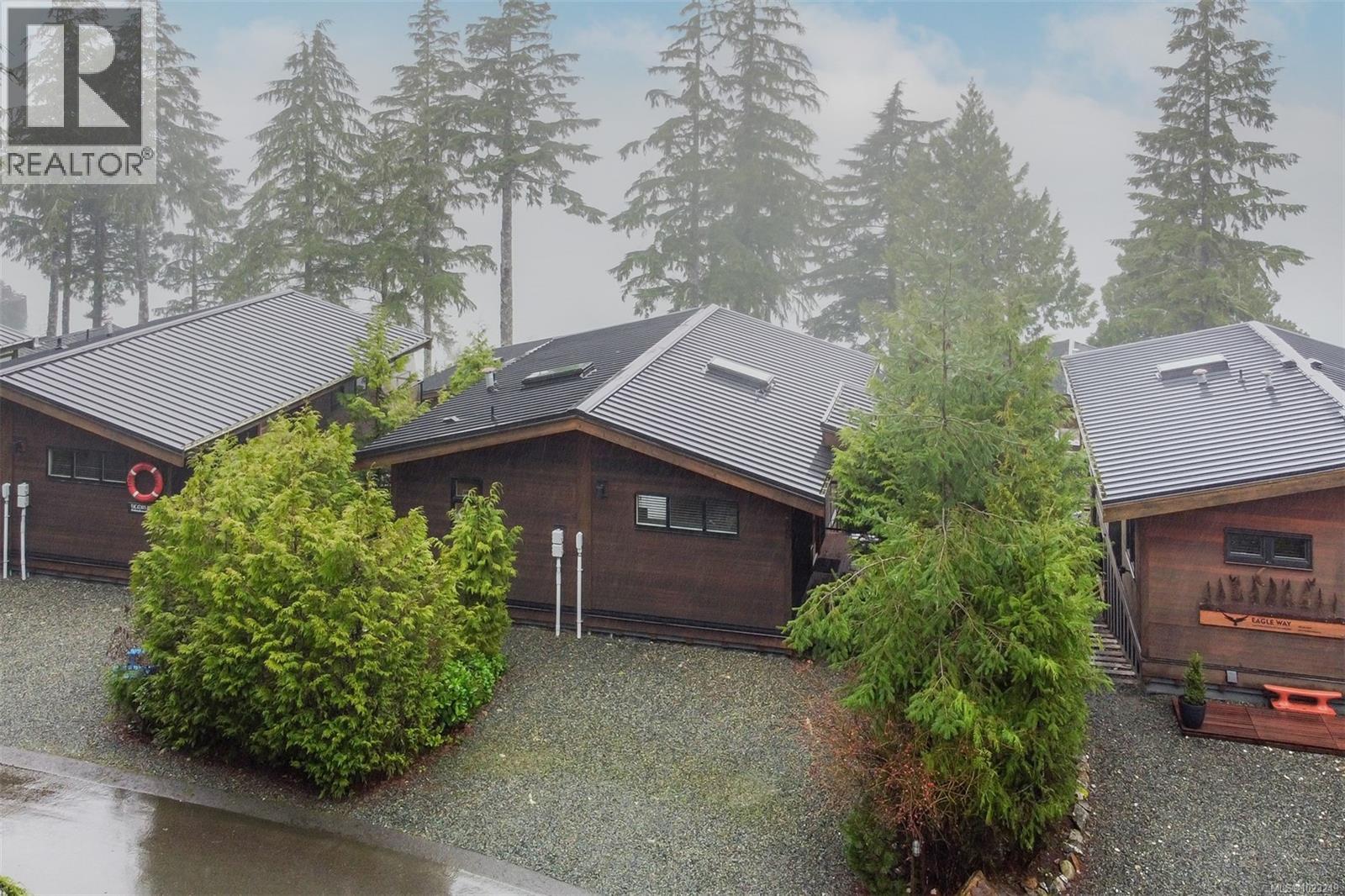 245 6596 Baird Rd Property Photo 46