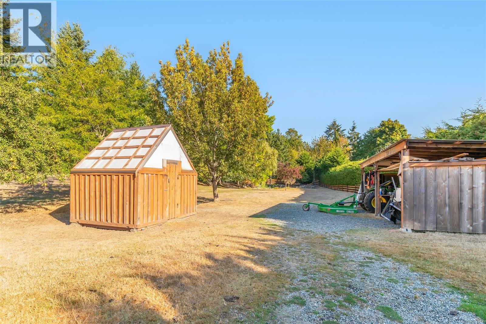 2993 River Rd Property Photo 37
