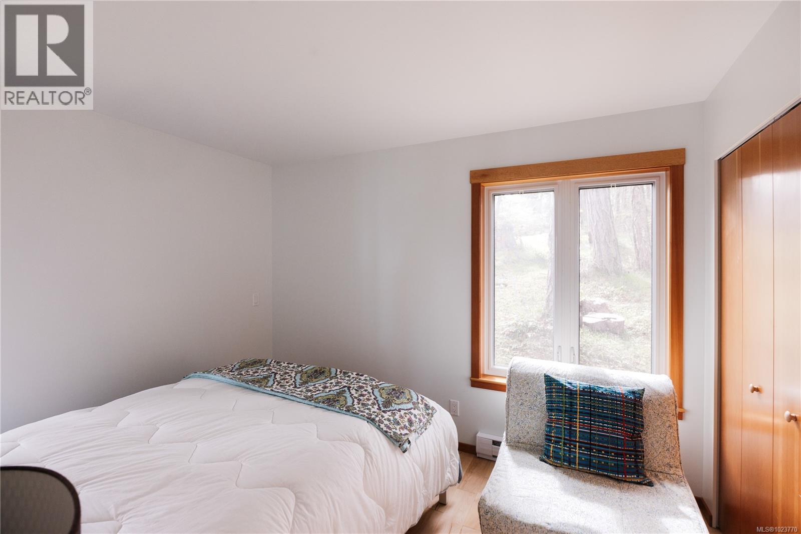 281 Bellhouse Rd Property Photo 47