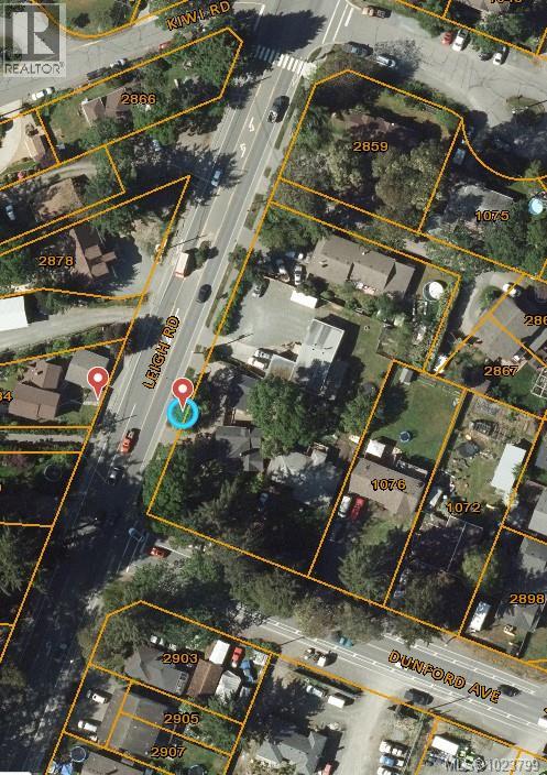 105 2881 Leigh Rd Property Photo 4