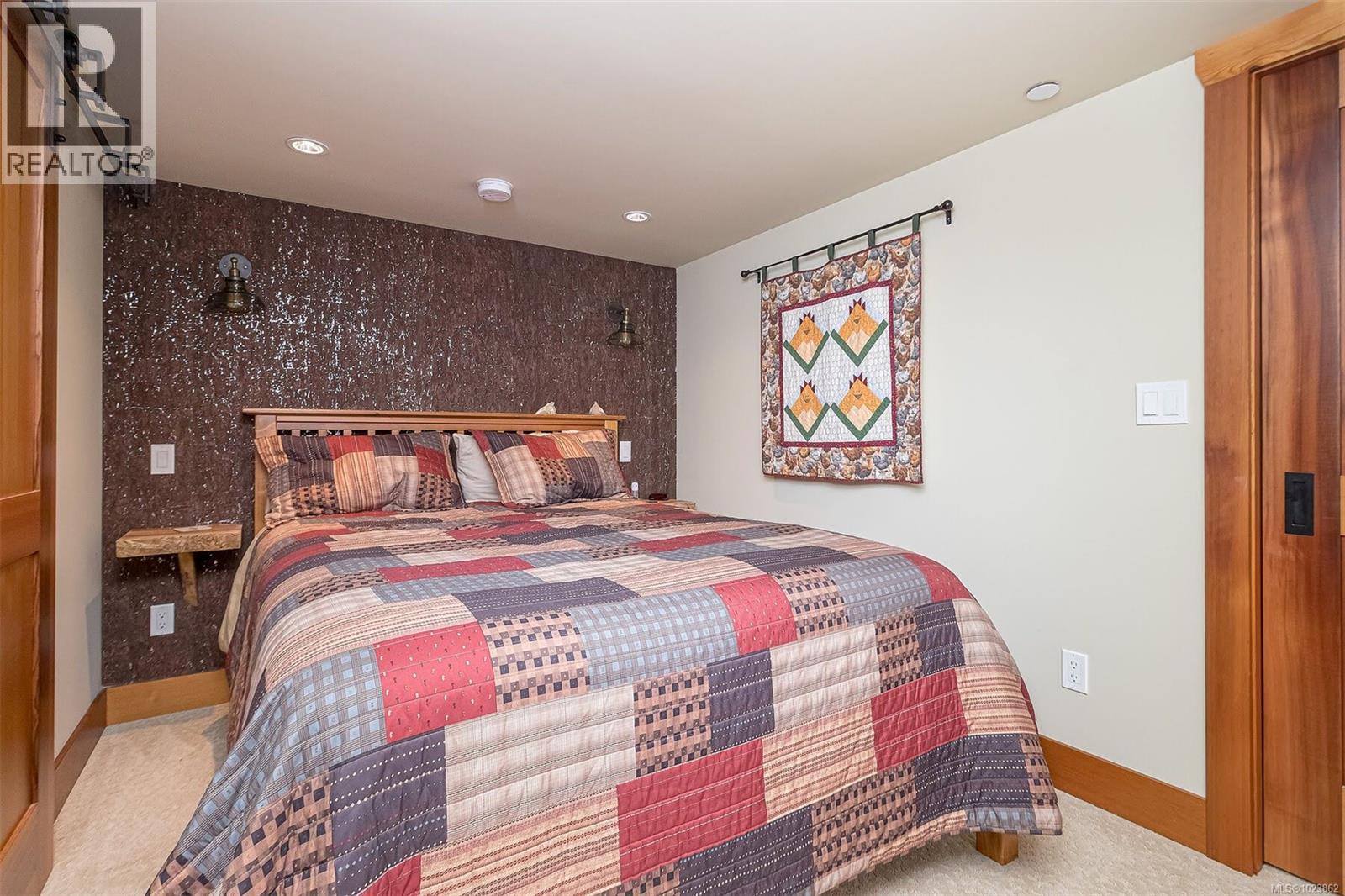 141 Mapleleaf Lane Property Photo 45