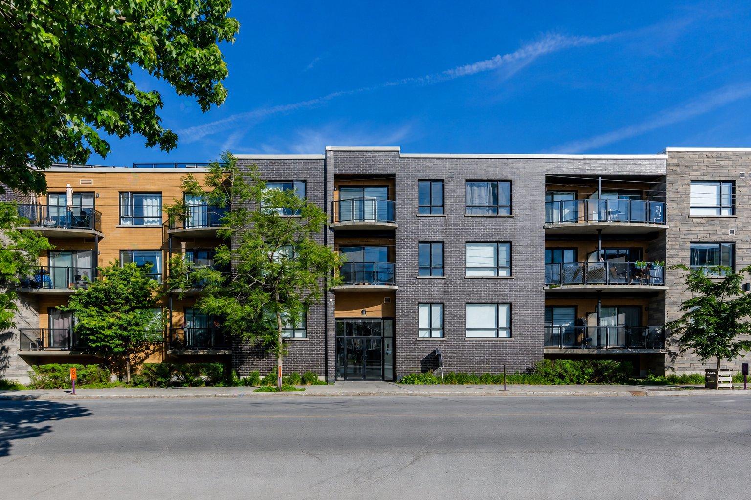 5720 Ch. Upper-Lachine, #210