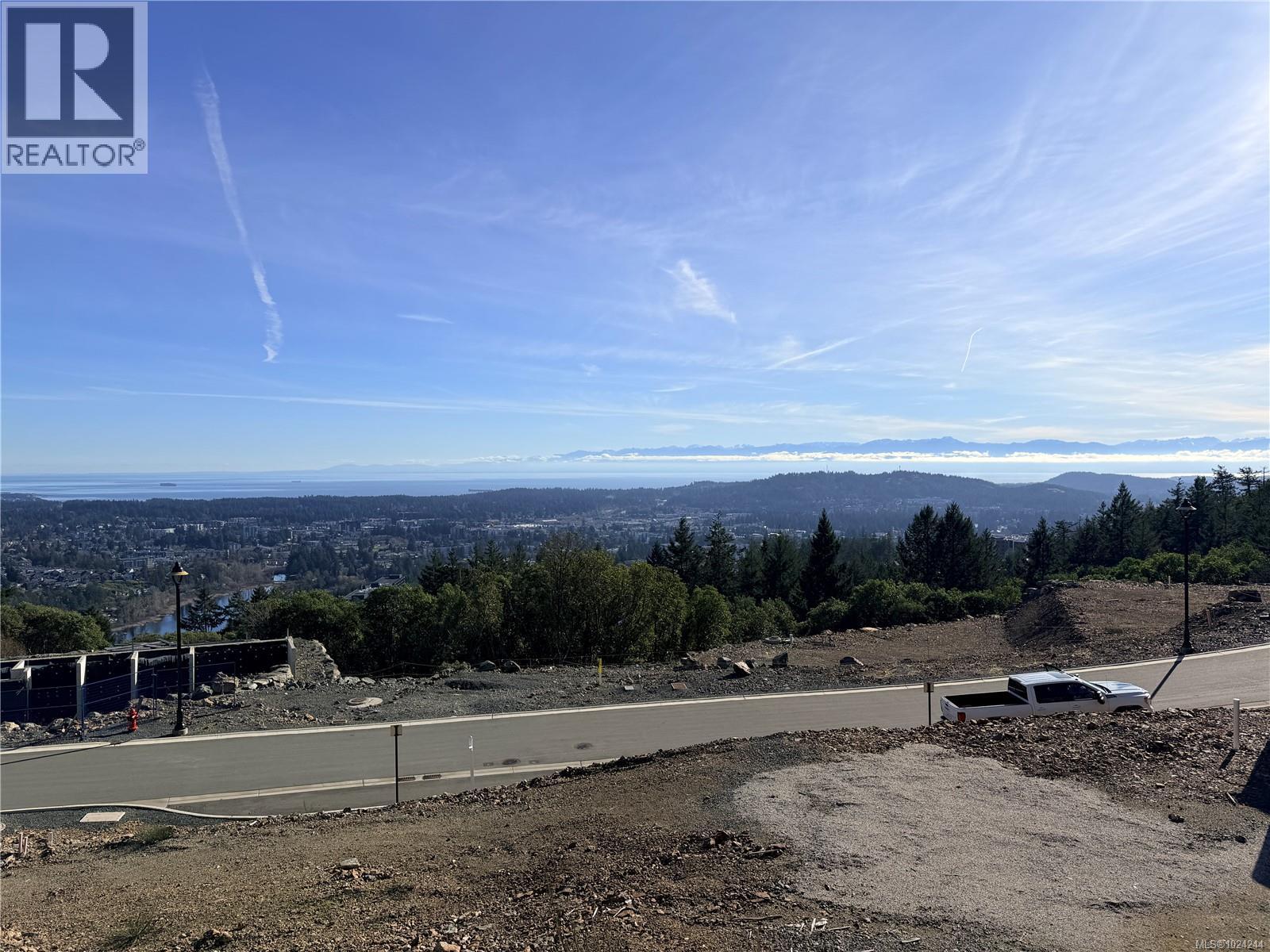 1448 Grand Forest Close