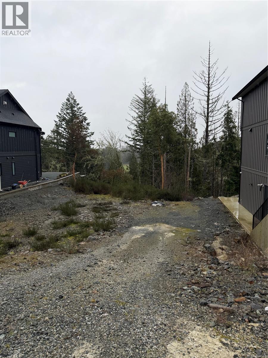 2034 Pinehurst Terr Property Photo 1