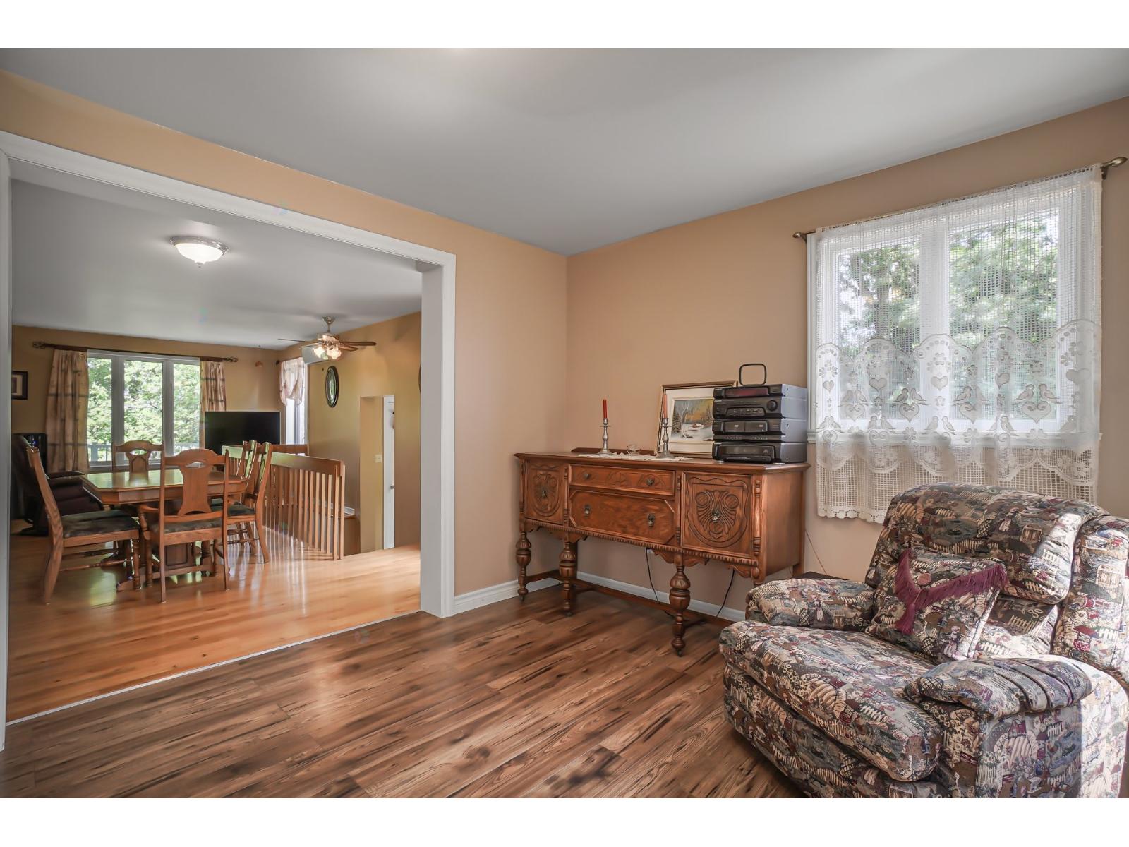 8082 Ch. Du Chicot N. Property Photo 22