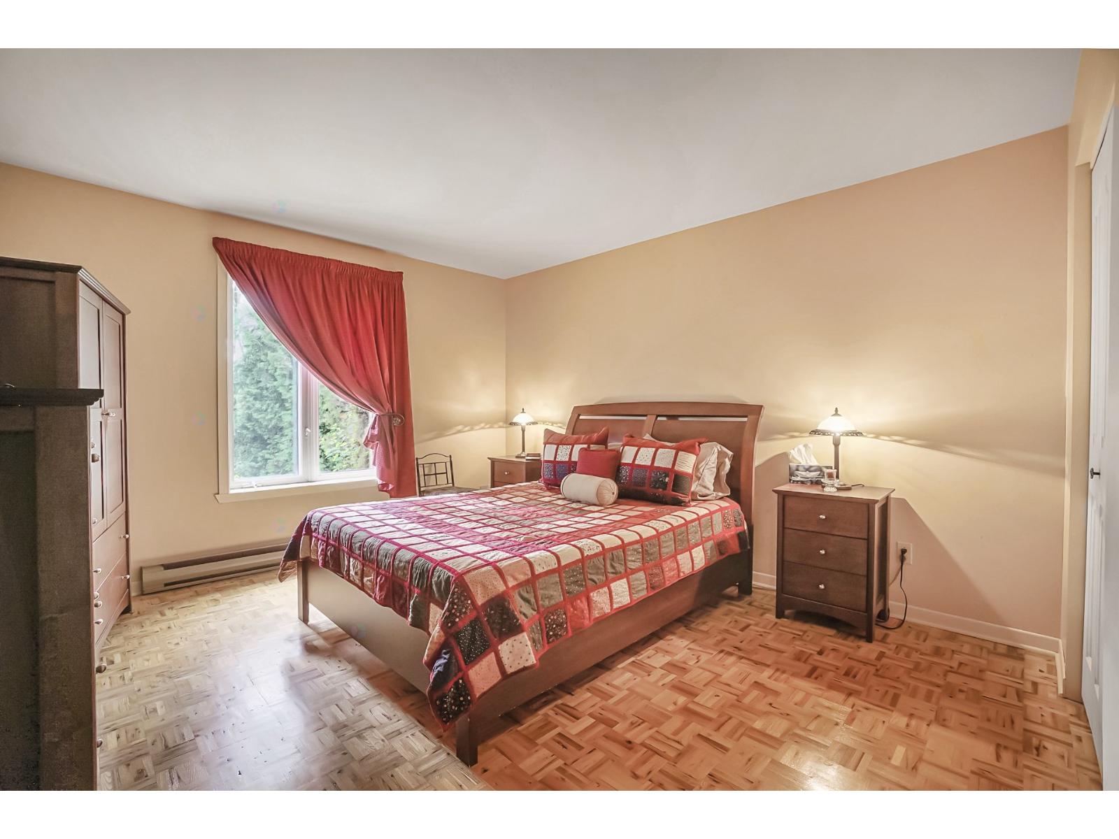 8082 Ch. Du Chicot N. Property Photo 23