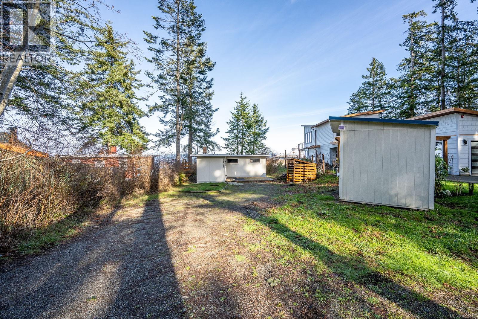 1426 Wilkinson Rd Property Photo 17