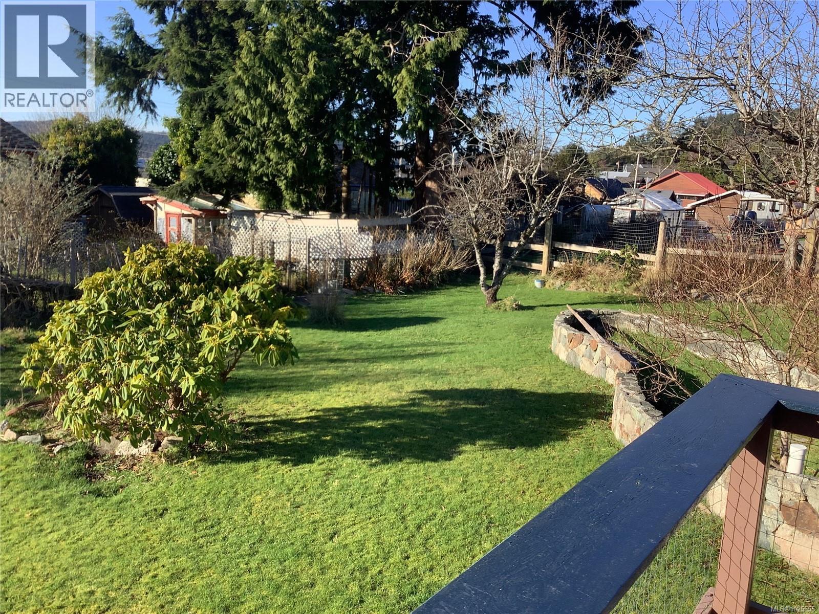 220 17th Ave Property Photo 3