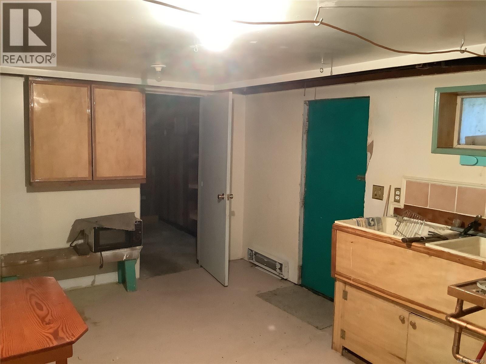 220 17th Ave Property Photo 18