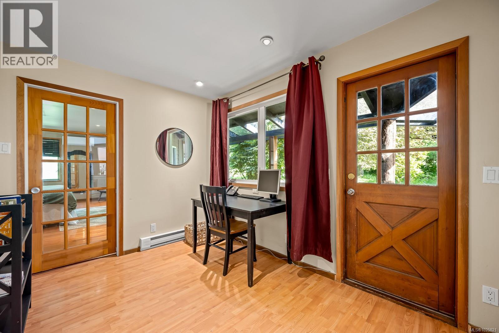 1885 Central Rd Property Photo 69