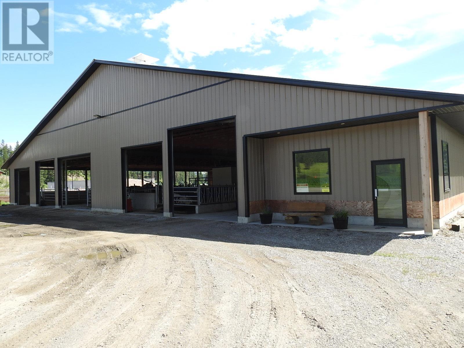 3807 Salmon River Road Property Photo 2