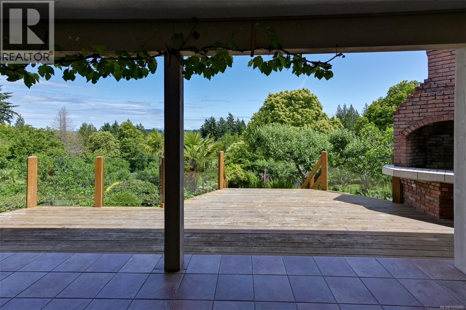 5489 Forest Hill Rd Property Photo 15