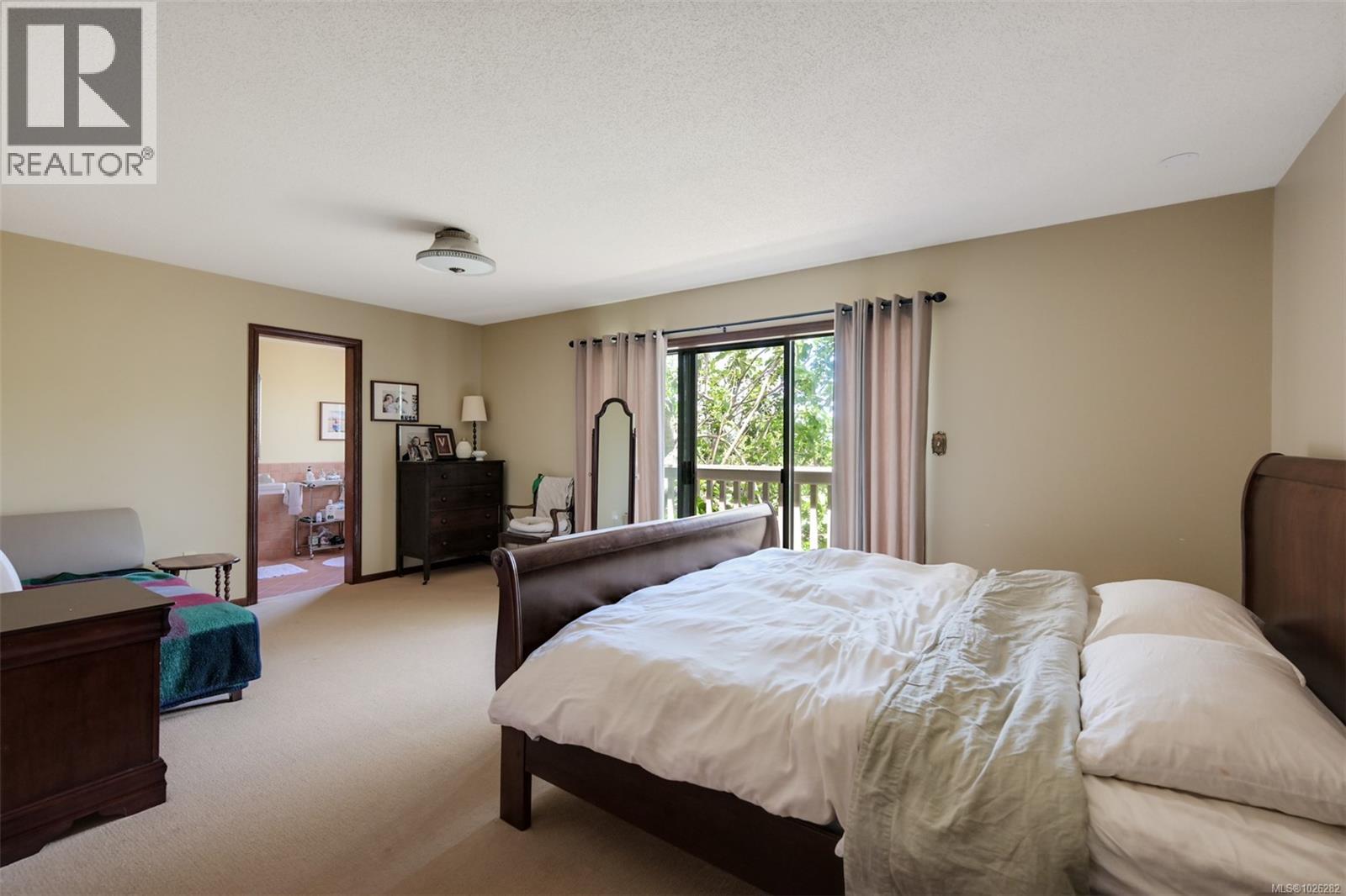 5489 Forest Hill Rd Property Photo 18