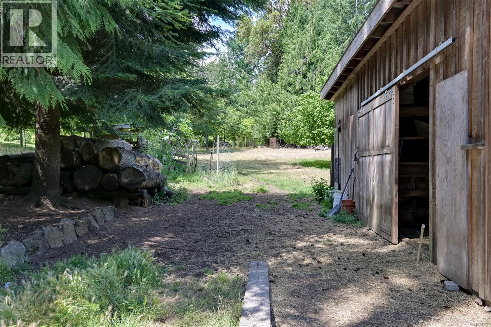 5489 Forest Hill Rd Property Photo 64