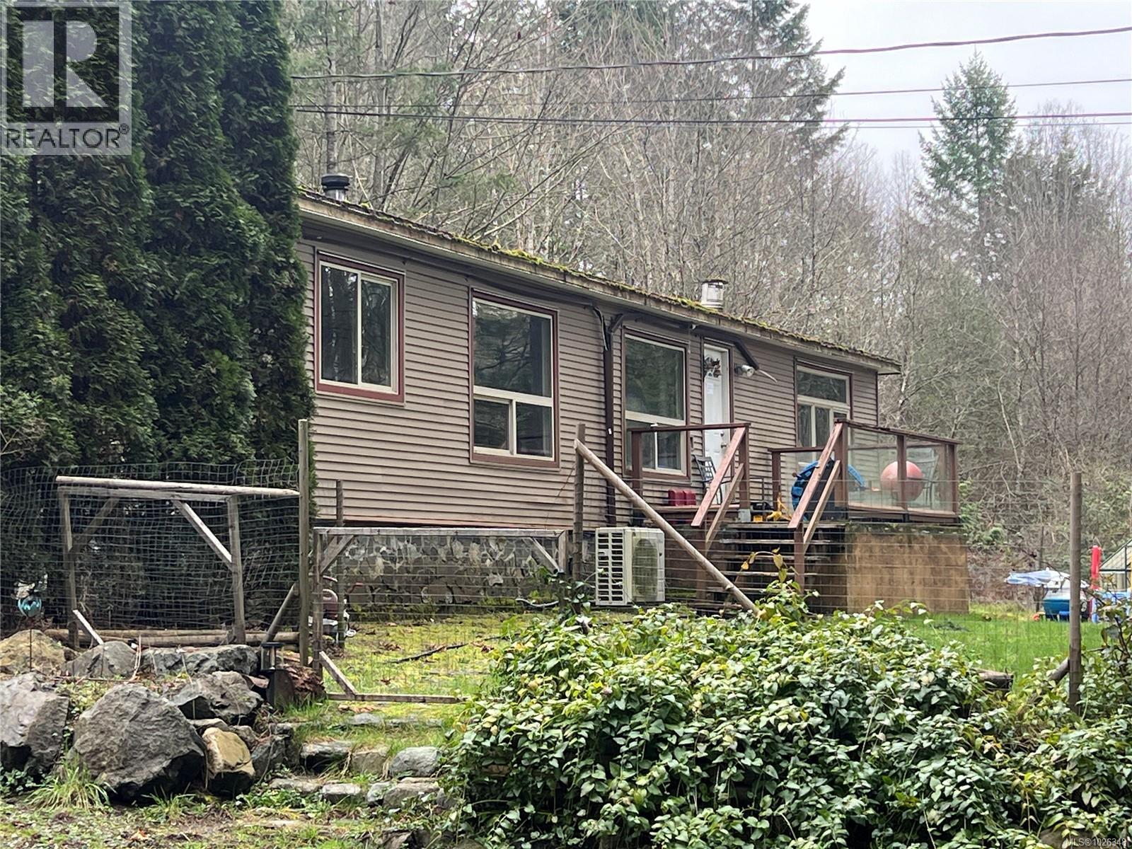 997 Cedar Rd Property Photo 1