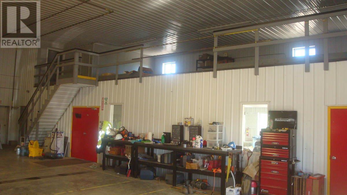 4 Collins Road Property Photo 18