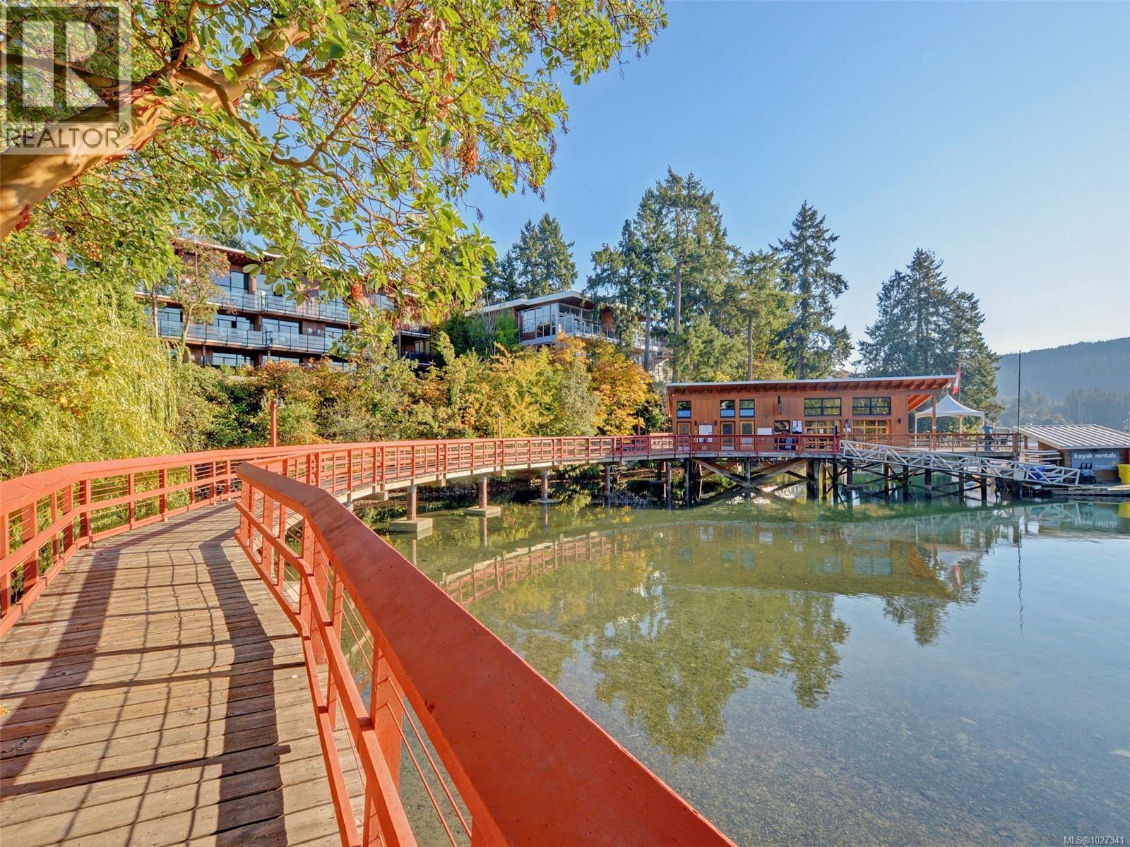7135 West Saanich Rd Property Photo 29