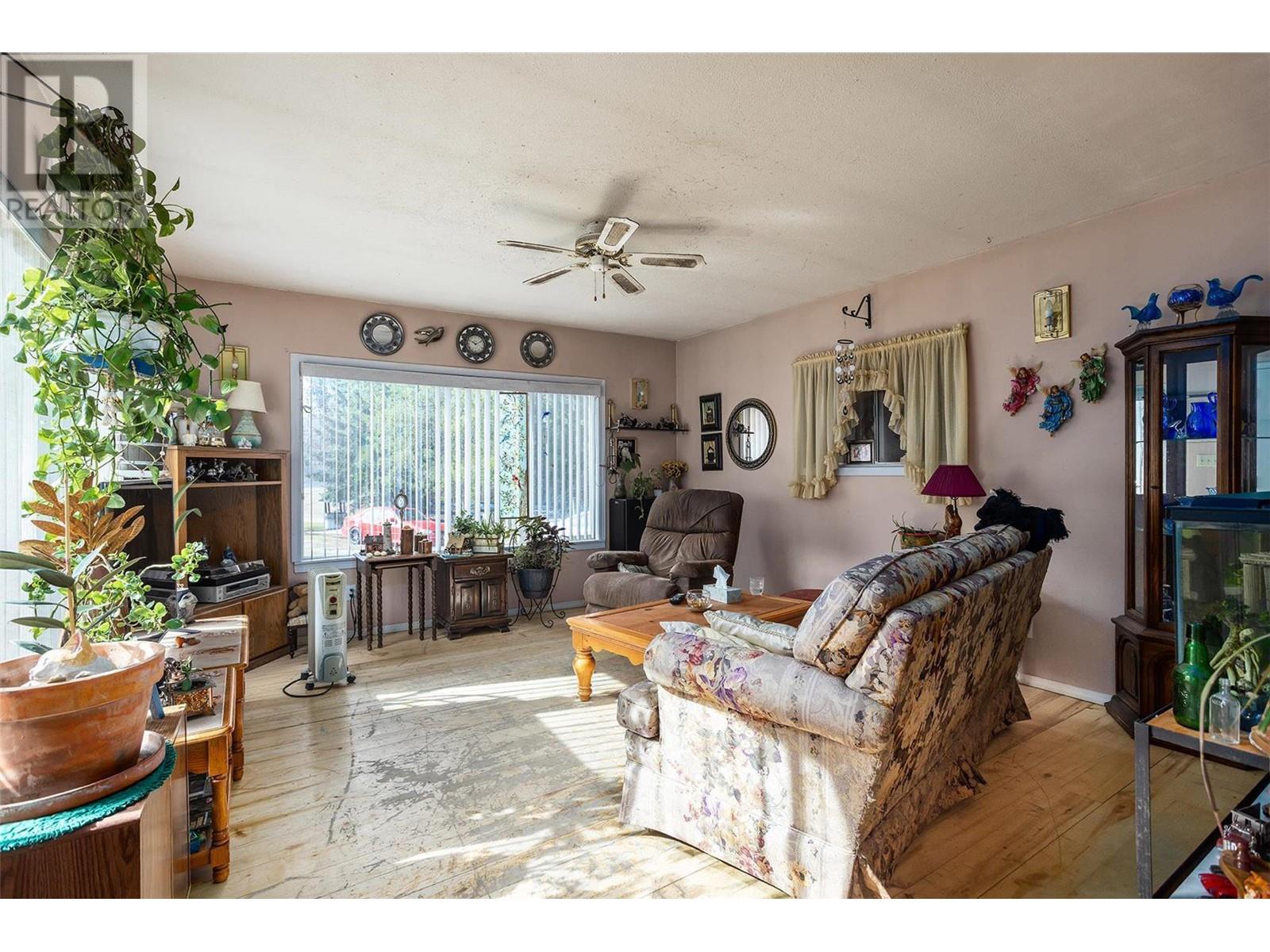 85 Ernest Avenue Property Photo 3