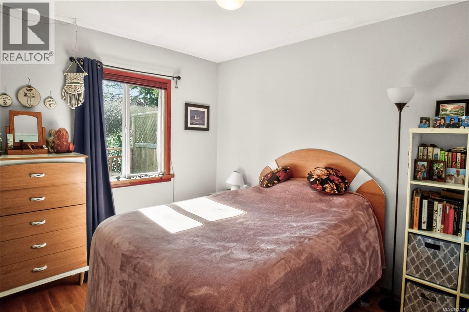 212 Albion Cres Property Photo 23