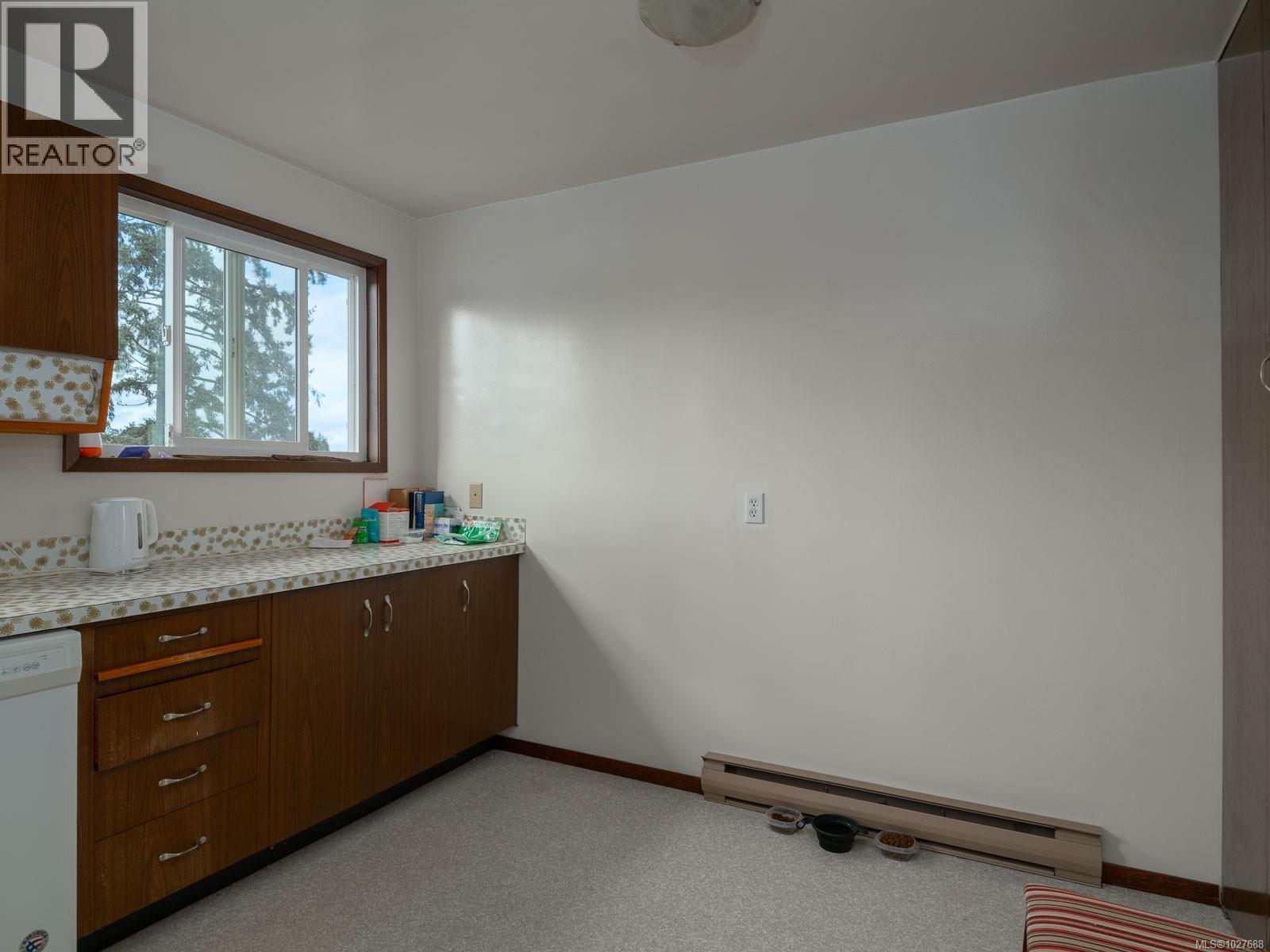 4028 7th Ave Property Photo 23