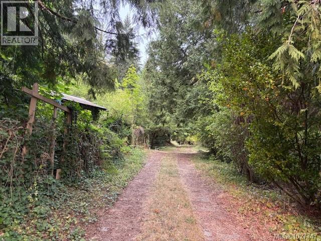 13050 Thomas Rd Property Photo 1