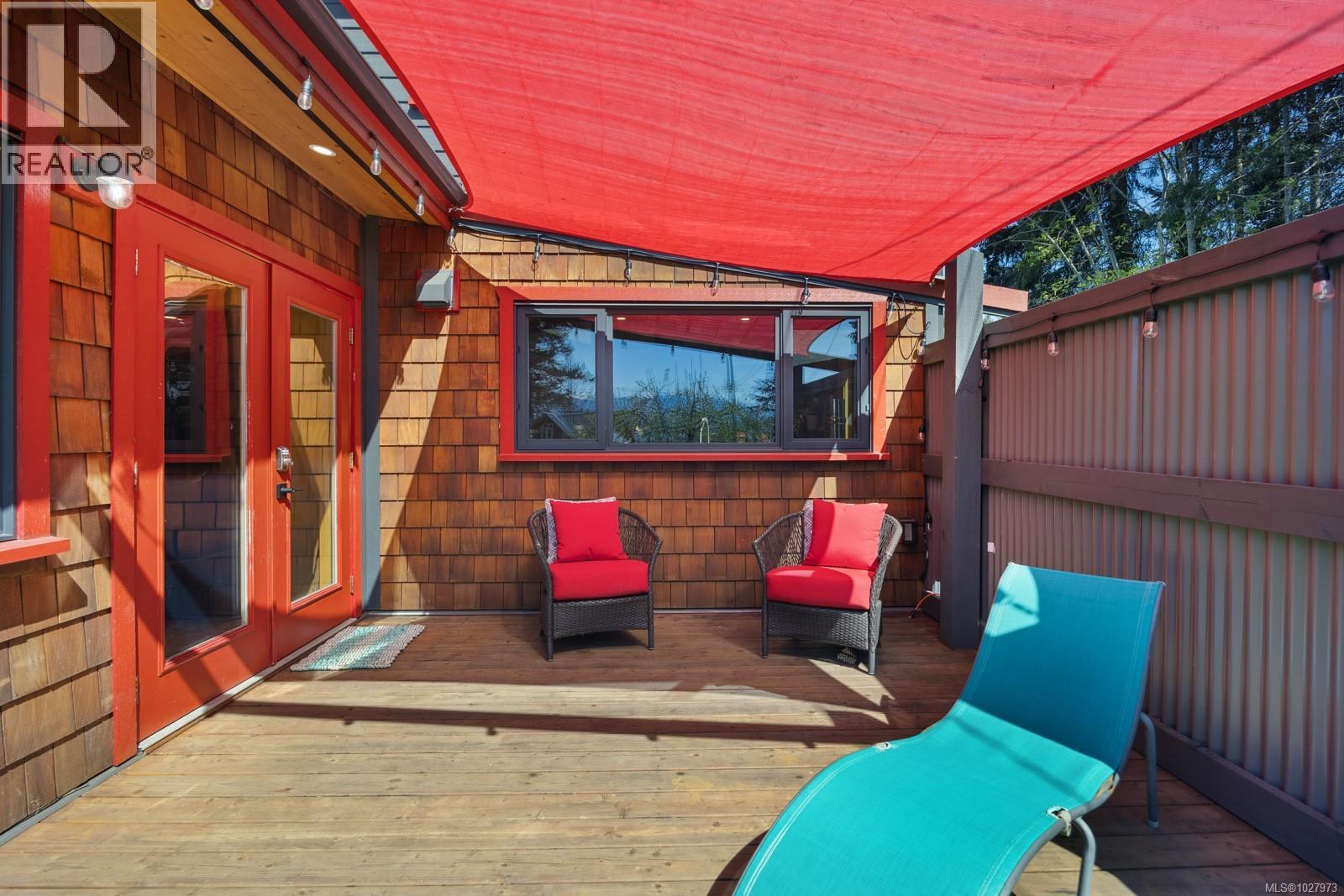 1304 Midden Rd Property Photo 8